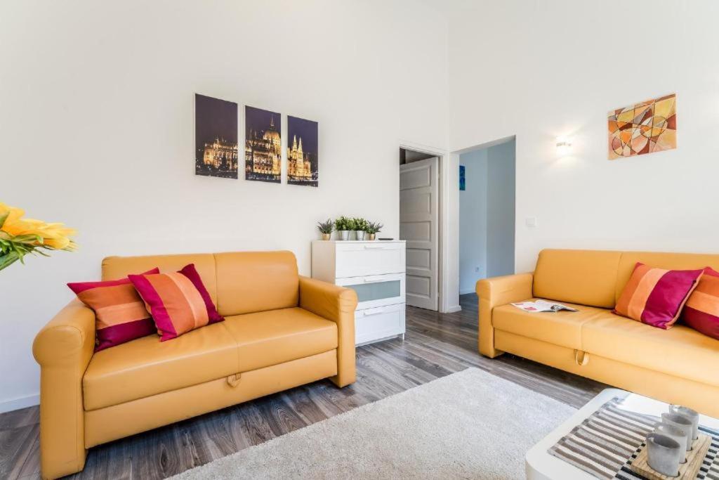 Hi-Bp Elizabeth Apartment In The Heart Of Budapesta Exterior foto
