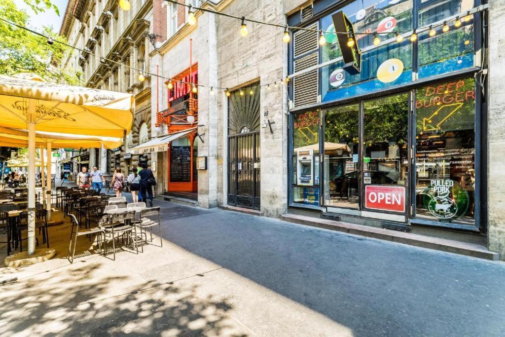 Hi-Bp Elizabeth Apartment In The Heart Of Budapesta Exterior foto